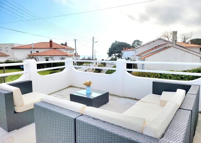 Villa Alekatele A 80m De La *