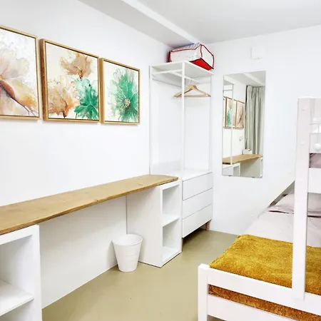 Alekatele A 80m De La 滨海拉特朗什